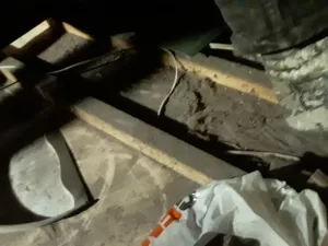 a lot of dust in ceiling